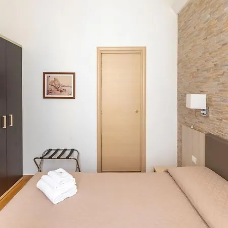 Castel Sant'angelo Penzion 4*